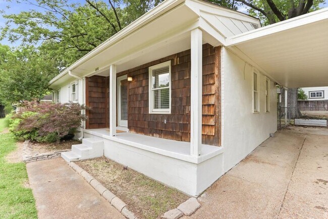 Photo - 4906 Verne Rd
