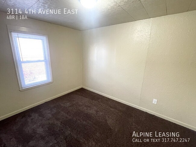 Photo - 3114 4th Ave E