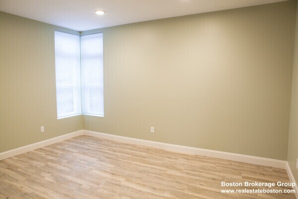 Photo - 10 Roxbury St Unidad 8