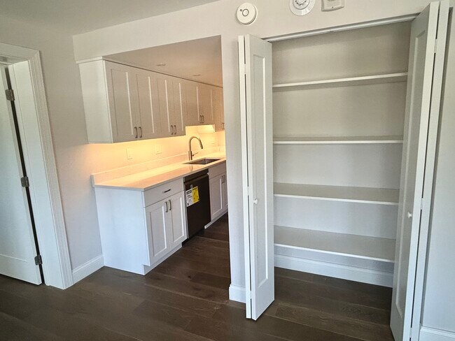 Photo - 3410 Gulf Shore Blvd N Unit 100