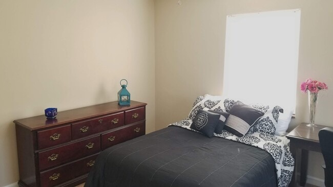 Photo - 4344 Clifford Rd