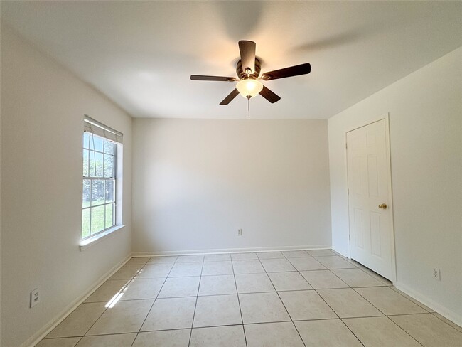 Photo - 1814 Senca Springs Ct