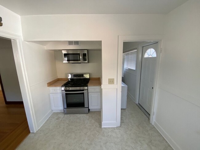 Photo - Charming Single-Family Home in Prime Menlo...