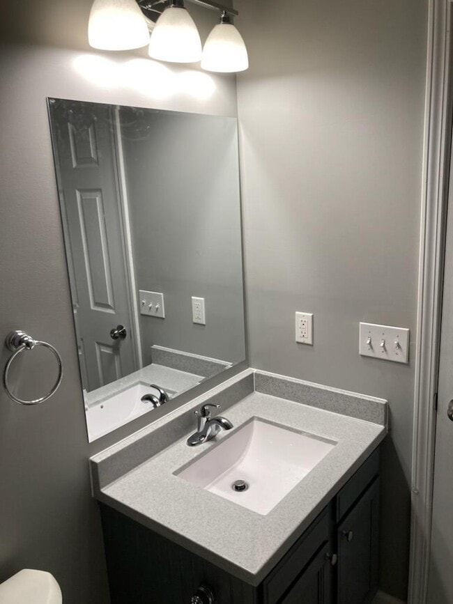 Photo - 437 E Marion St Unidad 2W