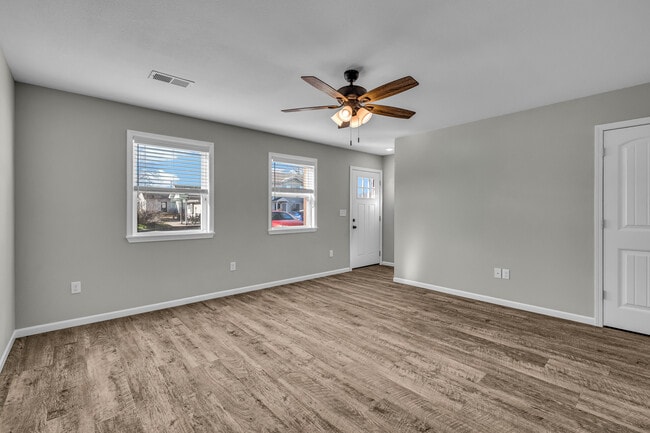 Photo - 2700 Burke Ave