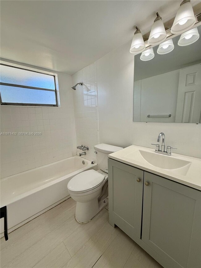 Photo - 921 SW 74th Terrace Unit 102A