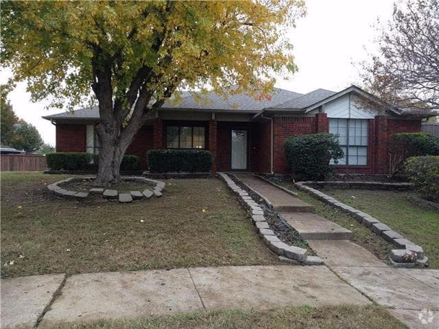 Building Photo - 610 Buttercup Cir Rental
