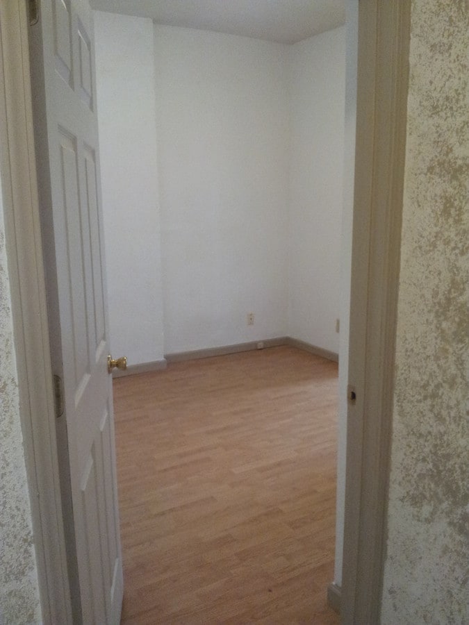 Photo - 2029 Bryan Ave Unidad 2029 Bryan -downstairs