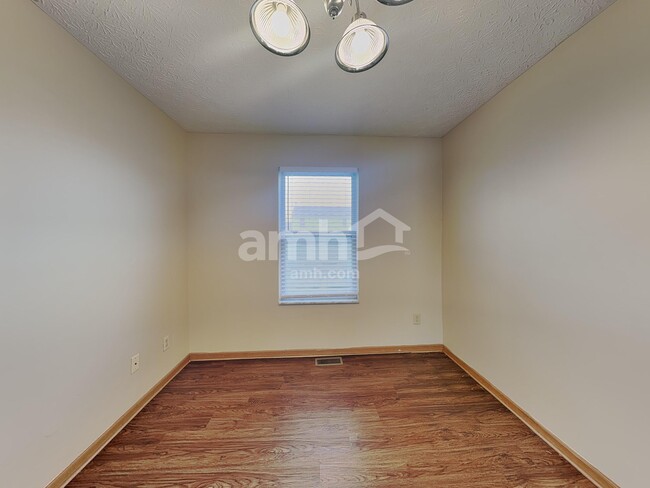 Photo - 4242 Honey Bee Ct