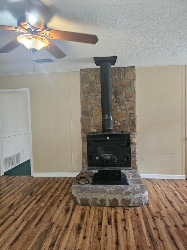 Photo - 403 Catawba Rd