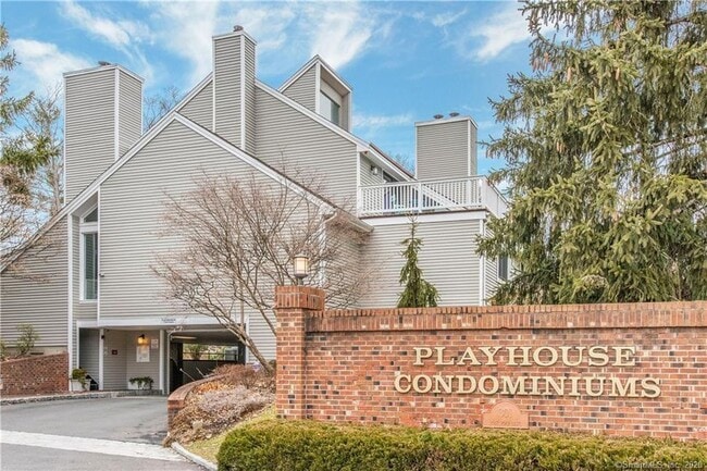 Building Photo - 301 Post Rd E Unit APT 8