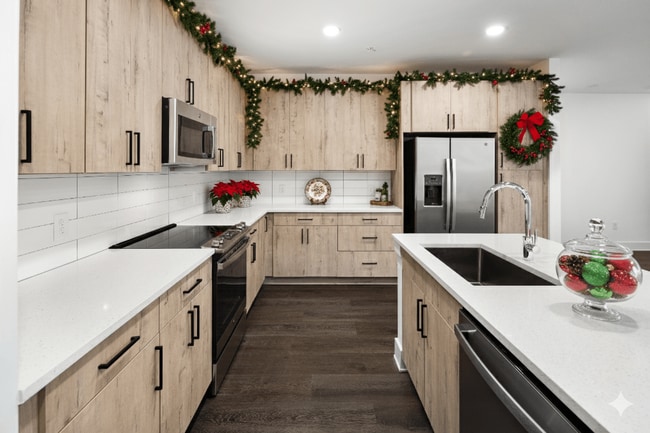 Virtually Staged - The Argos Apartments at Grant Park