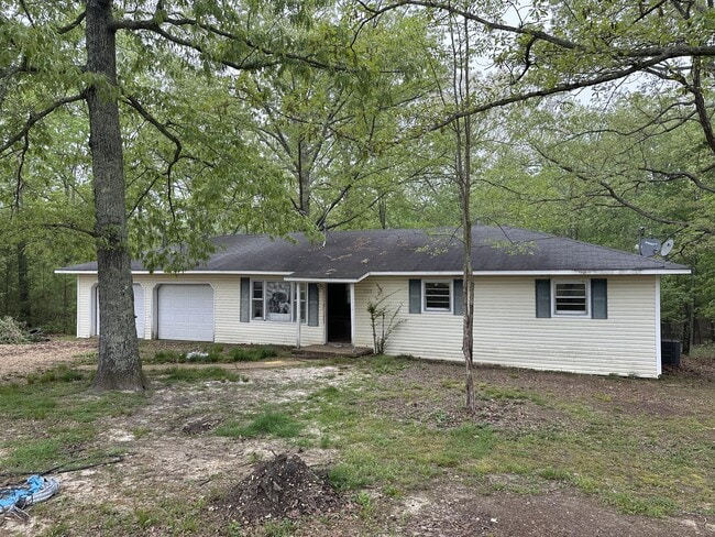 Building Photo - 1109 Co Rd 1970