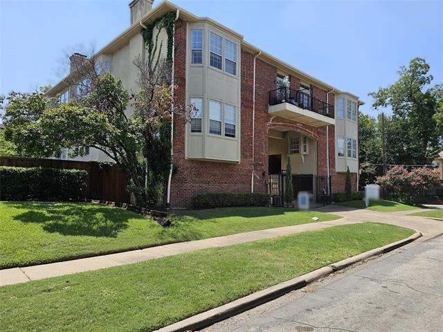 Photo - 4106 Newton Ave Unit 102