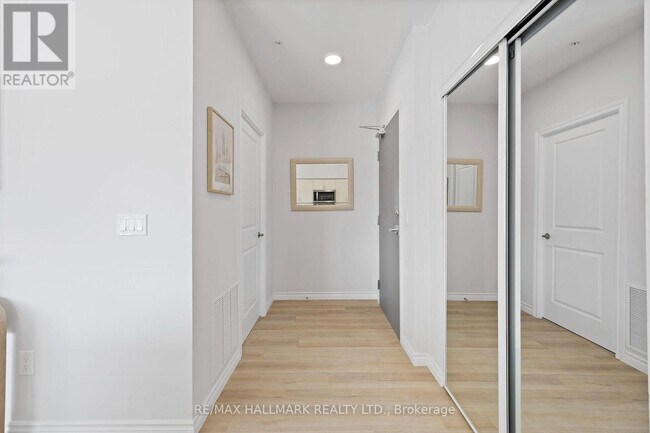Photo - 70 Dean Ave Unit 430