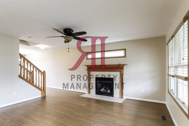 Photo - 8669 Brenstuhl Park Dr