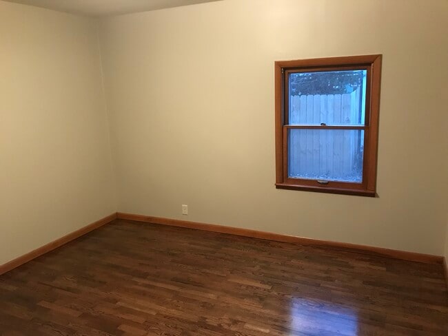 Photo - 611 N Kentucky Ave