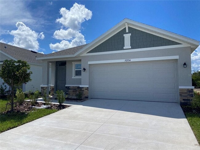32354 Weathered Oak Dr