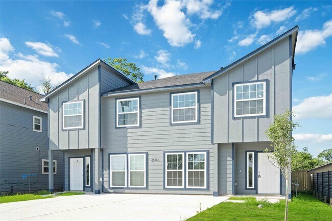 Photo - 4506 Mayflower St