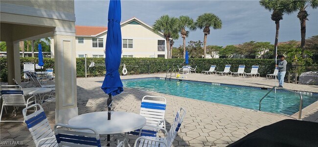 Photo - 5435 Worthington Ln Unit 201