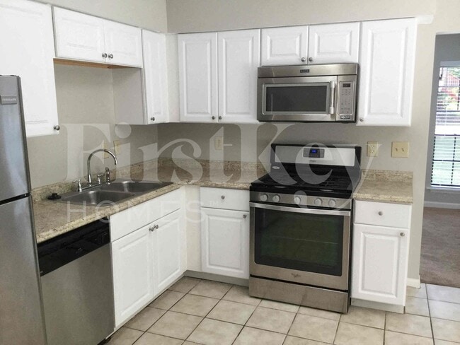 Photo - 5369 Biffle Ln