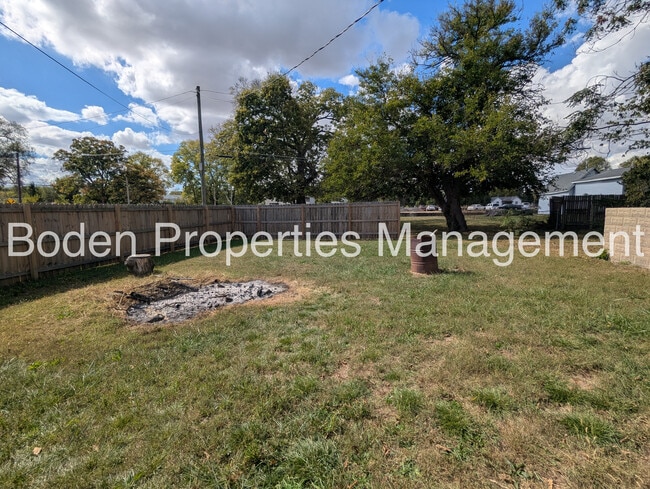 Photo - 1714 S Meridian St