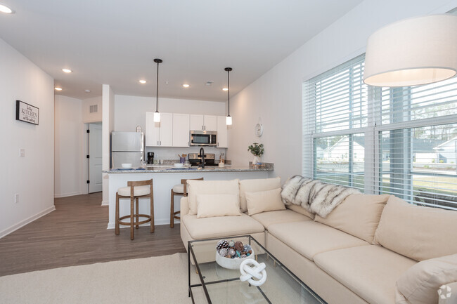 Interior Photo - Calabash Shores Luxury Apartments