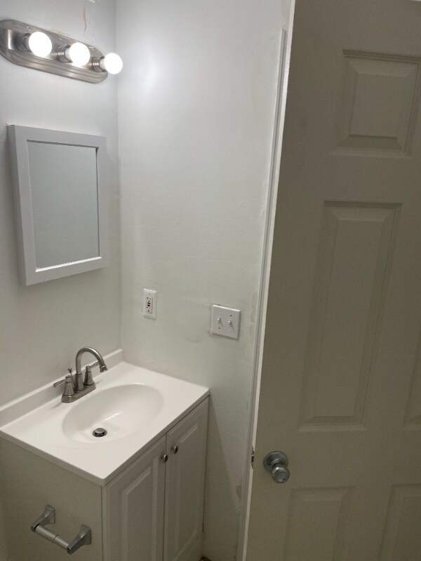 Photo - 18401 Joy Rd Unit 8