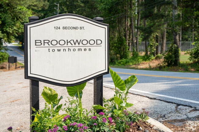 Community Signage - Brookwood Townhomes
