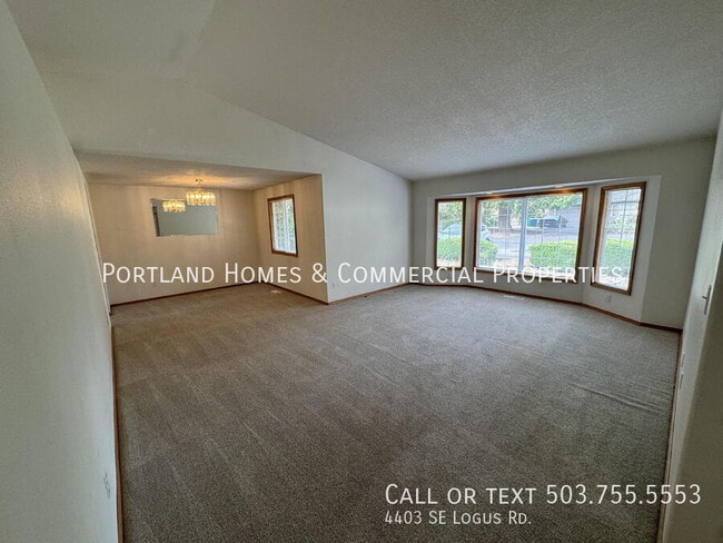 Photo - 4403 SE Logus Rd