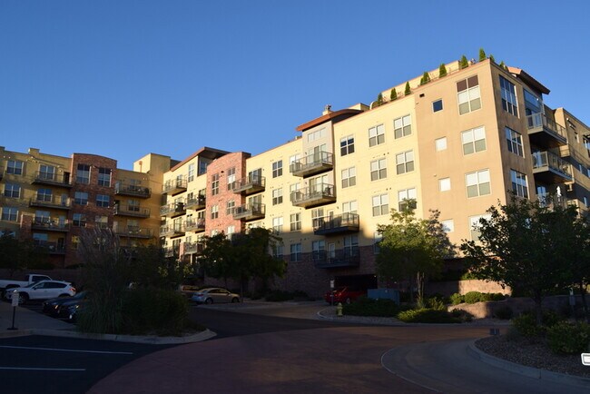 Photo - 9079 E. Panorama Circle Unidad 404