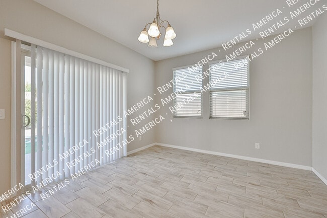 Photo - 19308 W Jackson St