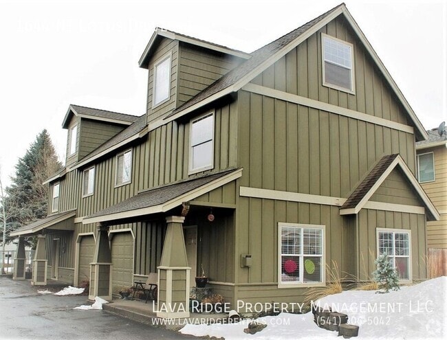 Building Photo - 1644 NE Lotus Dr Unit 1 Rental