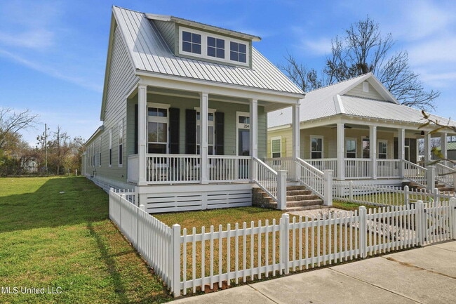 Building Photo - Fully furnished brand new home with garage!