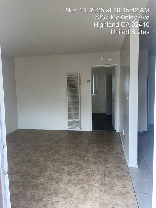 Sala de estar - 7339 McKinley Ave Unidad #A
