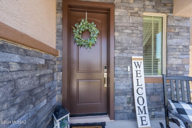 Photo - 385 N Spring Flower Dr