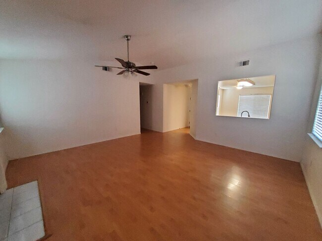 Photo - 5615 Sugar Pine Dr