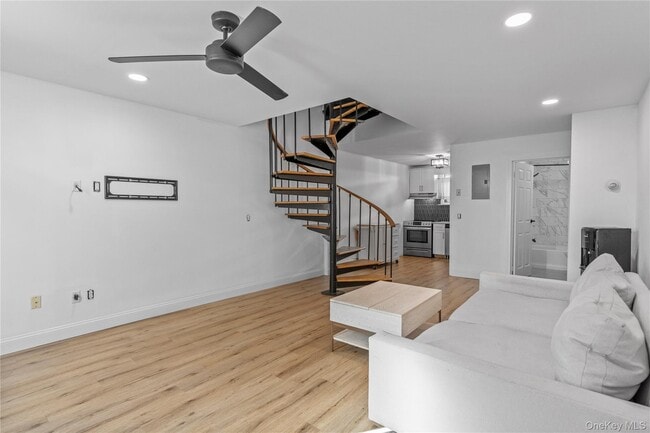 Photo - 1 Beecher Ln Unit C4