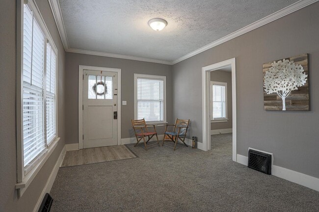 Photo - 2028 7th Ave