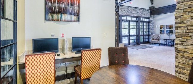 Photo - MAA Hunton Park