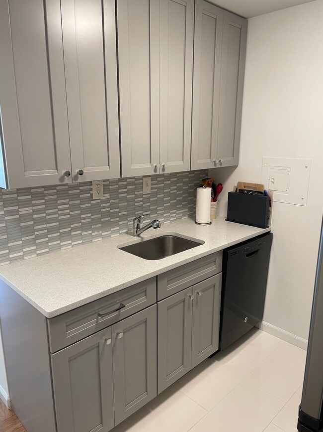 Photo - 2030 F St NW Unit 712