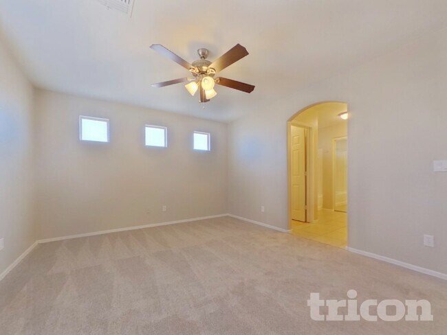 Photo - 22040 W Gardenia Dr