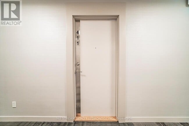 Photo - 128 Fairview Mall Dr Unité 411