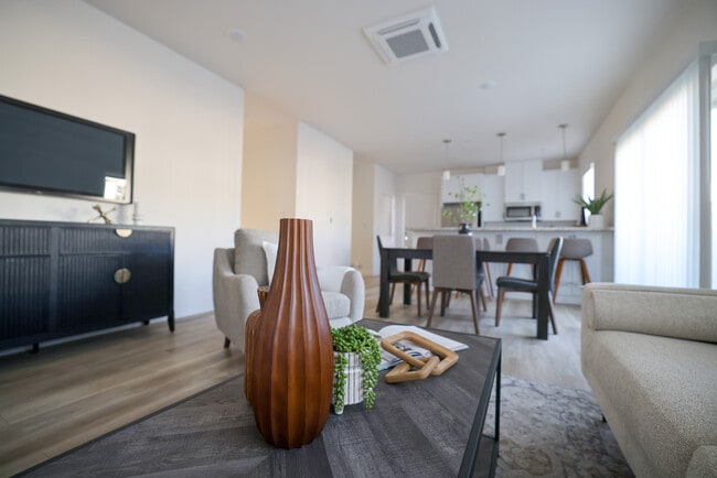 Photo - Coyote Ridge Apartments