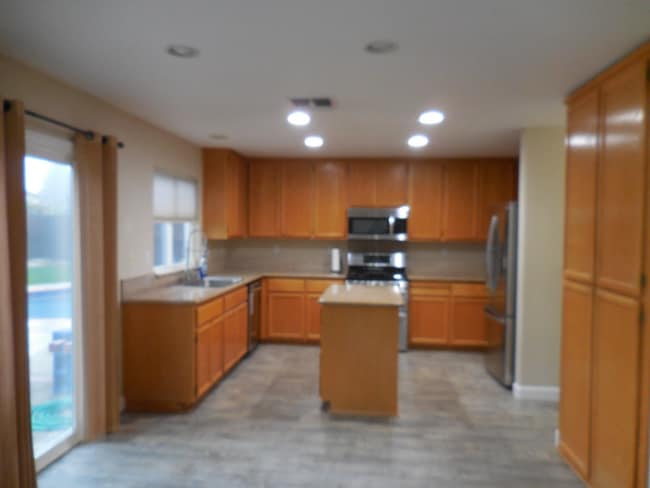 Photo - 1048 Freshwater Ct