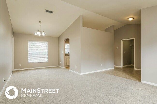 Photo - 152 Ridgemont Dr