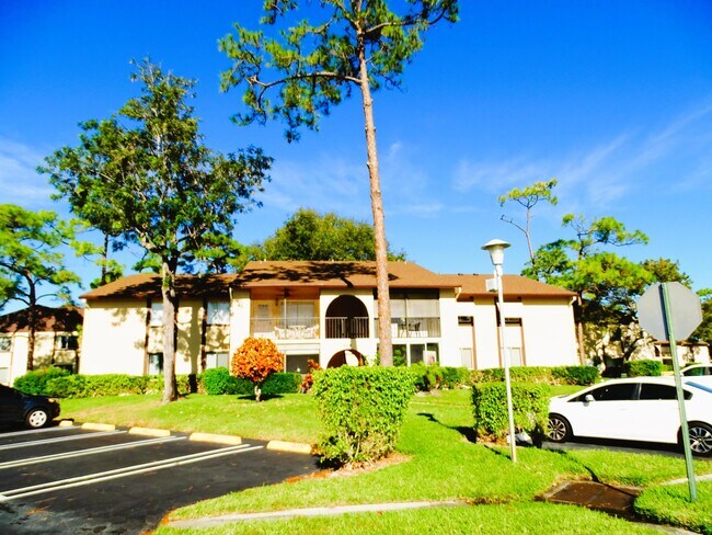 Photo - 409 Pine Glen Ln Unit A-2