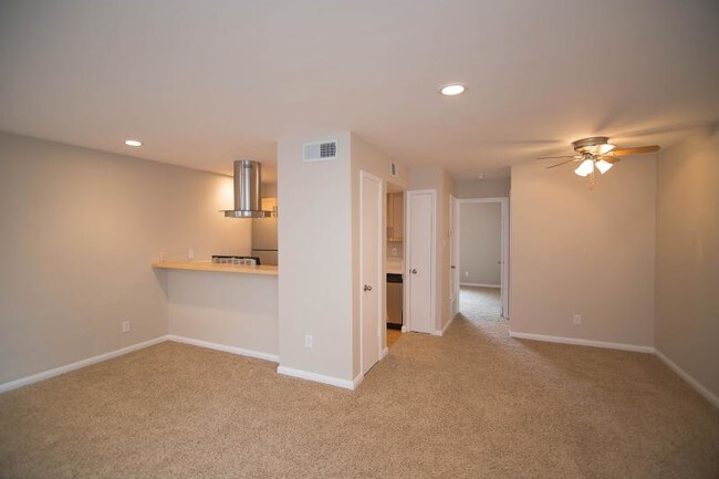 Photo - 2201 W William Cannon Dr Unit 204