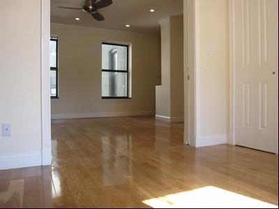 Photo - 314 E 106th St Apartamento Unidad 4