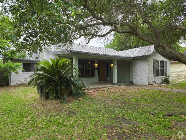 Building Photo - 425 Eldon Dr Rental